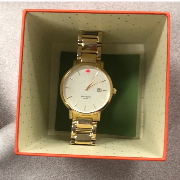 Never wear. Kate spade watch - Picture 6 of 6
